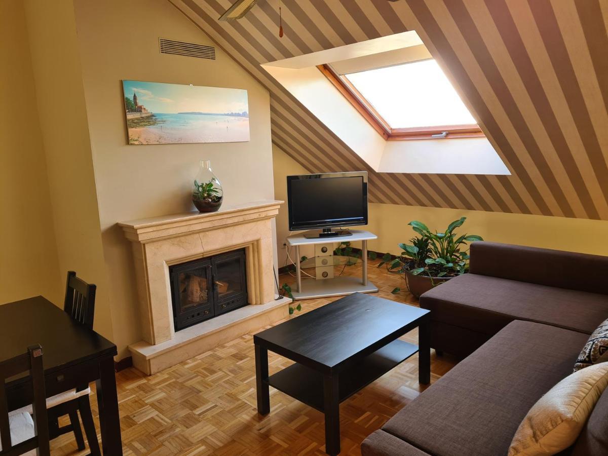 Apartmán 106A Atico Con Garaje Y Chimenea Cerca De La Playa Gijón Exteriér fotografie